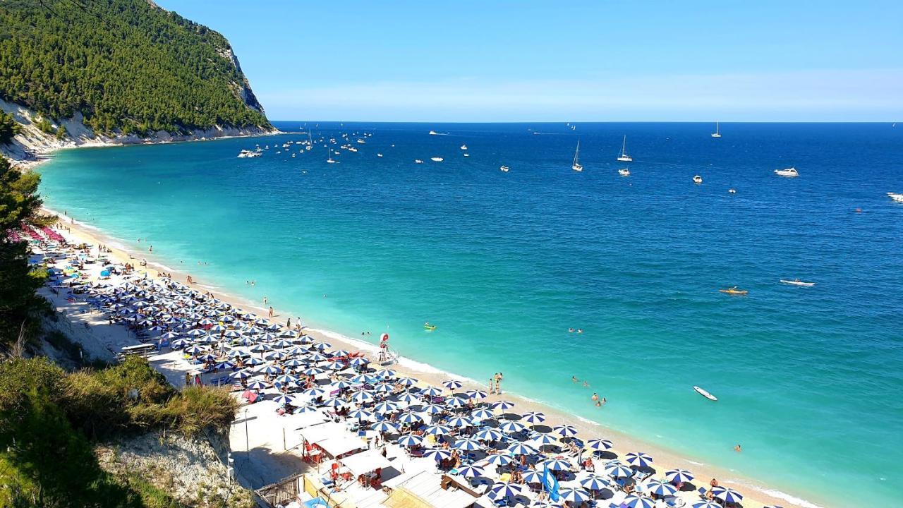 Villa Eden Numana - In Favoloso Resort Vicino Al Mare مارشيللي المظهر الخارجي الصورة