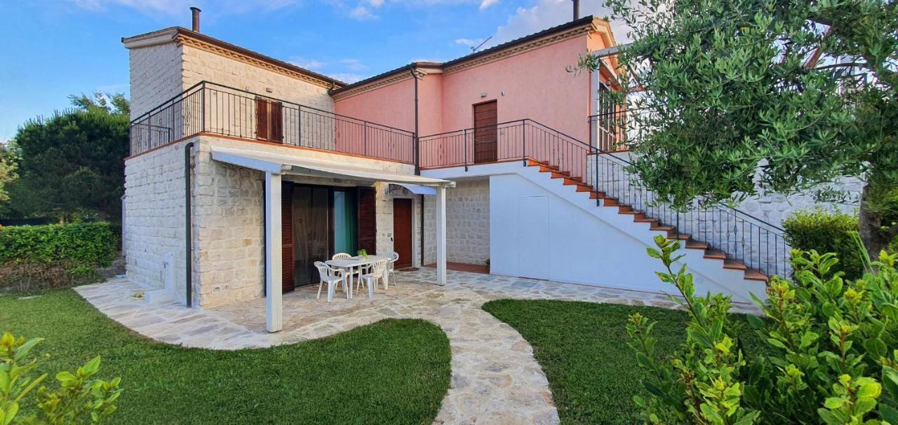 Villa Eden Numana - In Favoloso Resort Vicino Al Mare مارشيللي المظهر الخارجي الصورة